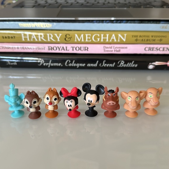 Disney 100, Disneyland 70 characters and Disney Micropopz bundle - Picture 2 of 4